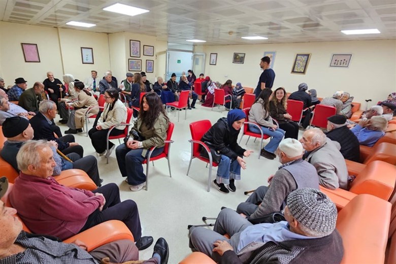 Hüsnü Özyeğin Yurdumuzdan Büyüklerimize Gönül Ziyareti